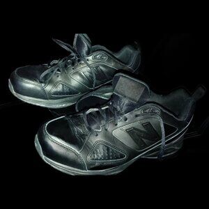 MX623AB3 Men's New Balance Black Sneakers Size 12 – Like New